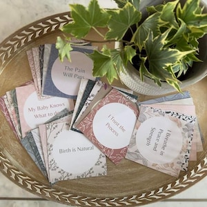 Cartes d'affirmation de naissance
