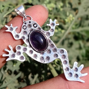 Nowość Feng Shui Ametyst Żaba Kamień Uzdrawiający Wisiorek, Powodzenia 1 PC Wisiorek, Biżuteria Boho, Uzdrawianie Lęku, Depresji, Porażki