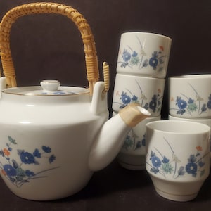 Set of Vintage Kozan Gama Teapot & Cups