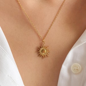 Colar de sol, colar delicado de sol, colar de raios de sol, colar de sol, colar à prova d'água, colar celestial, presente para ela
