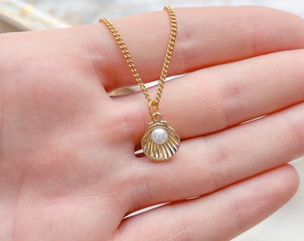 Seashell Charm Necklace With Pearl | 14K Gold Plated, Seashell Necklace, Ocean Jewelry, Surfer Necklace, Beach Necklace, Gift for Her