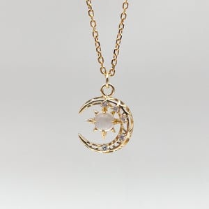Collana con luna, collana con luna in oro, collana celeste, collana con mezza luna in oro e stella, collana con mezzaluna, regalo per lei