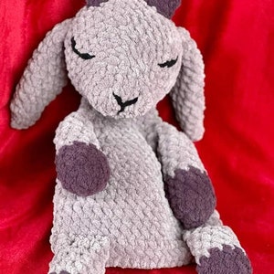 Gilbert the Sleepy Goat lovey crochet pattern US and Norwegian terms Snuggler PDF Only image 5