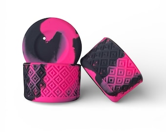 Black & Neon Pink Swirl | DIAMOND | Silicone Tumbler Boot