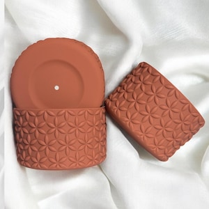 Golden Toast | Matte | Flora | Silicone Tumbler Boot