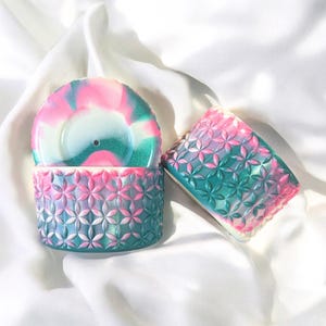 Emerald Cabana Shimmer | FLORA | Silicone Tumbler Boot