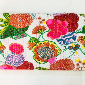 Couette kantha floral orange : couvre-lit en coton fait main, drap doux et confortable White