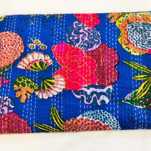 Couette kantha floral orange : couvre-lit en coton fait main, drap doux et confortable Blue