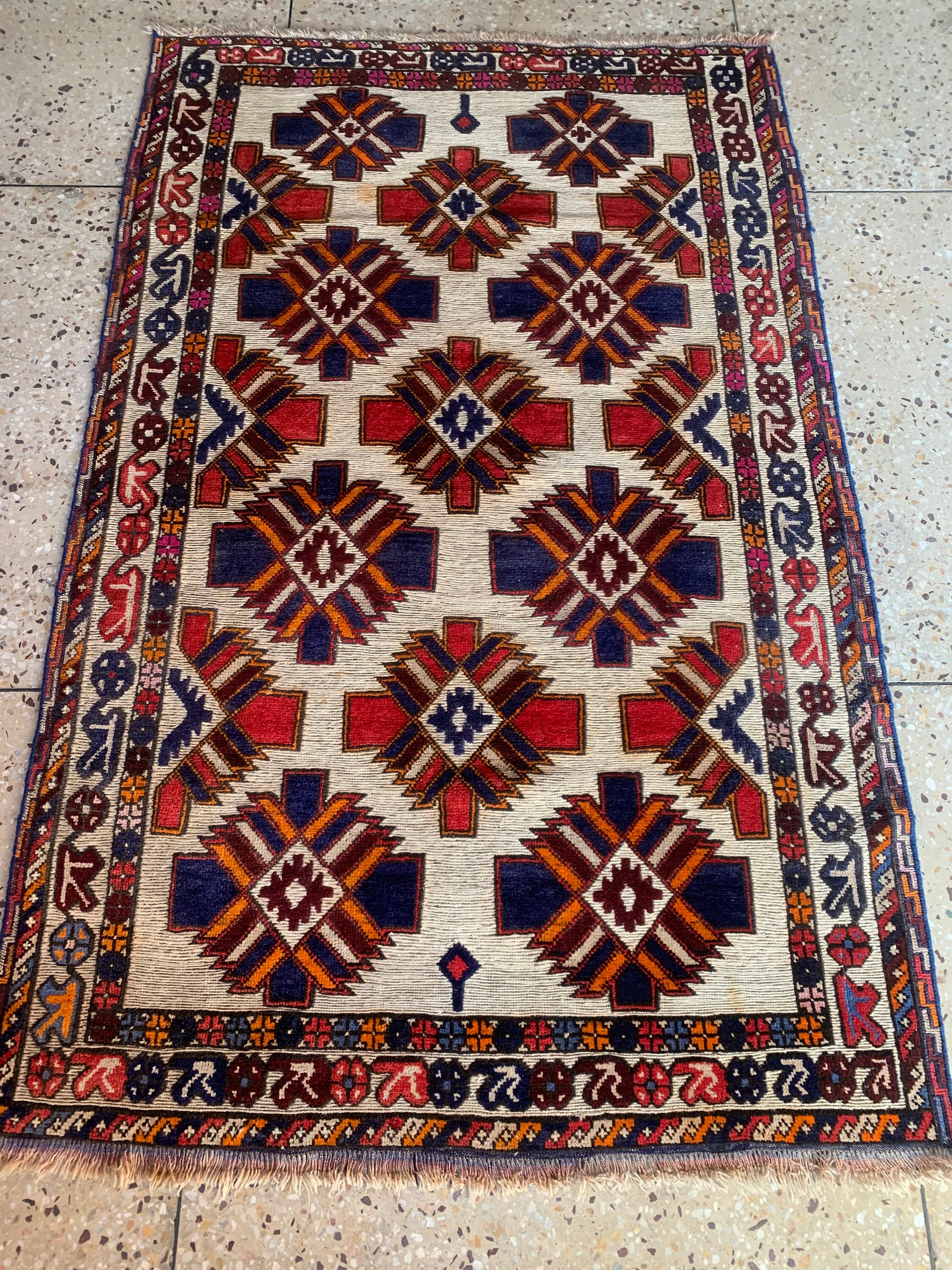 3.8x6.4117x196cmVintage Faded Antique Barjasta Faded Rug, Caucasian Kilim, Sumac, Unique Design Rug, Living Room Bedroom Rug,Decor,1960s - Etsy Polska 3.8x6.4117x196cmVintage Faded Antique Barjasta Faded Rug, Caucasian Kilim, Sumac, Unique Design Rug, Living Room Bedroom Rug,Decor,1960s - Etsy Polska