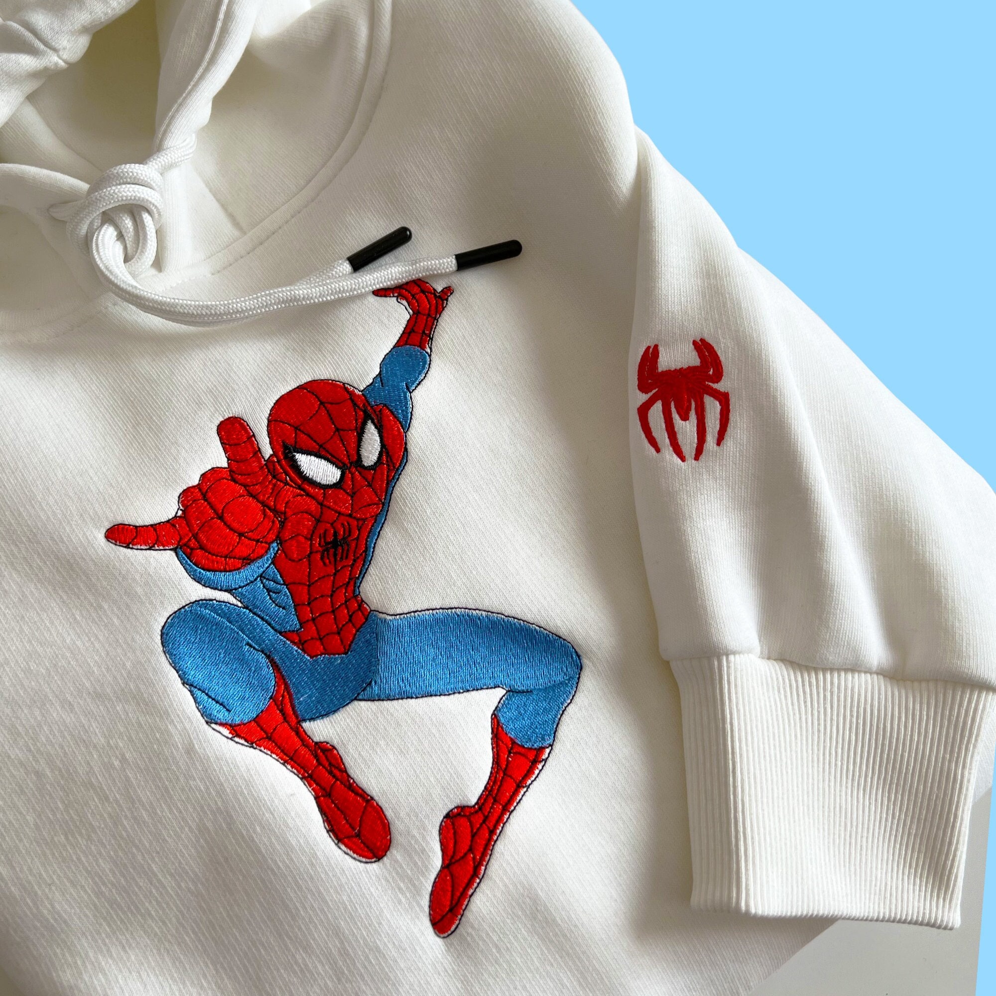 Nike hotsell spiderman hoodie