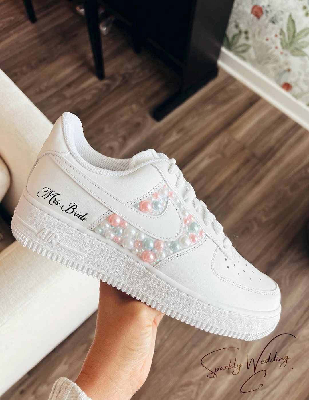 Tênis de casamento com pérolas rosa, sapatos de casamento