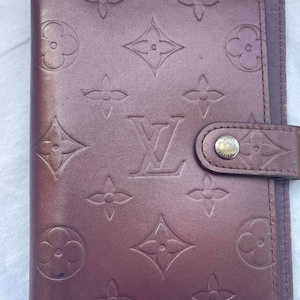 Louis Vuitton Small Ring Agenda Cover with Inserts - Couture USA