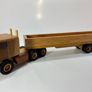 COE Truck with Low Sided Trailer - Custom Wooden Model