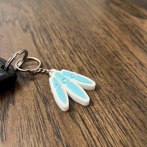 Valorant Jett Knives Multi-Color Layered Keychain - Gaming Accessory Keyring