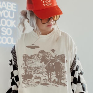 Comfort Colors® Ufo Western Shirt, Retro T-Shirt, Vintage Cowboy TShirt, Rodeo T Shirt, Wild West Shirt, Western Oversized Tee