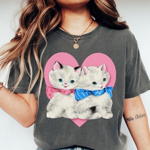 Valentine Cat Shirt, Comfort Colors® Shirt, Funny Cat Tshirt, Oversized Shirt, Aesthetic Graphic Retro Vintage T Shirt, Cat Lover Gift