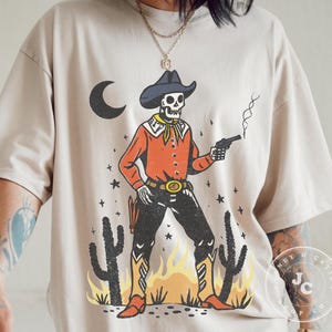 Comfort Colors Skeleton Western Boho Halloween Tee, Halloween Graphic Tee, Skelly Fall Retro Desert Halloween Shirt Western Shirt