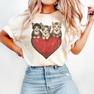 Valentine Cat Shirt, Comfort Colors® Shirt, Funny Cat Tshirt, Oversized Shirt, Aesthetic Graphic Retro Vintage T Shirt, Cat Lover Gift