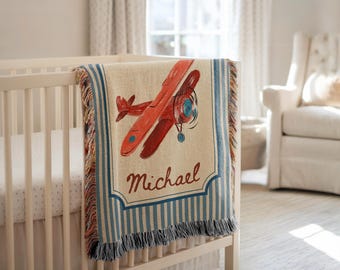 Manta de avión para bebé, manta tejida con nombre de bebé, regalo de avión, decoración de guardería de aventura, mapa del mundo, regalo para baby shower, regalos de aviación