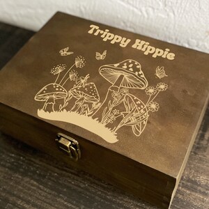 Trippy hippie, mushroom, mushroom gift, mushroom gifts, hippie mushroom, keepsake box, stash box, gifts for stoners, stoner gift, rustic box