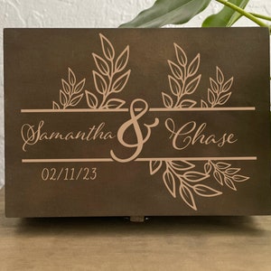 Valentine&#39;s Day, Rustic Box, Personalized Memory Box, Keepsake Box Wedding, Wooden Keepsake Box, Couples  Memory Box, Valentine&#39;s Day Gift