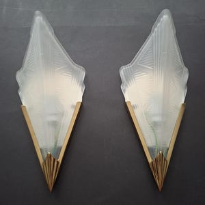 Pair of Art Deco wall lamps | Triangular glass wall lights | Brass & frosted glass | Swedish 1990s vintage