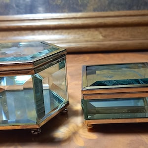 Schmuckschatulle aus Glas