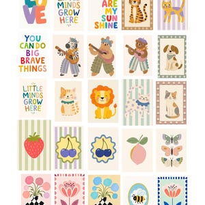 K&ouml;nnte beinhalten: Eine Sammlung von f&uuml;nfundzwanzig rechteckigen Kunstdrucken mit farbenfrohen Illustrationen von Tieren, Blumen, Fr&uuml;chten und inspirierenden Texten. Die Motive umfassen einen Tiger, Katzen, einen Hund, einen L&ouml;wen, ein Zebra, einen B&auml;ren, Erdbeeren, Kirschen und Schmetterlinge.