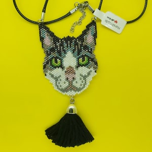 Mountain cat necklace