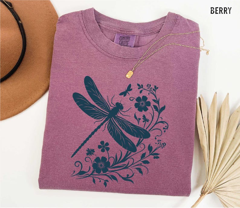 Womens Dragonfly Floral Tshirt,Boho Dragonfly Tee,Nature Lover Shirt,Garden Lover Gift,Botanical Shirt