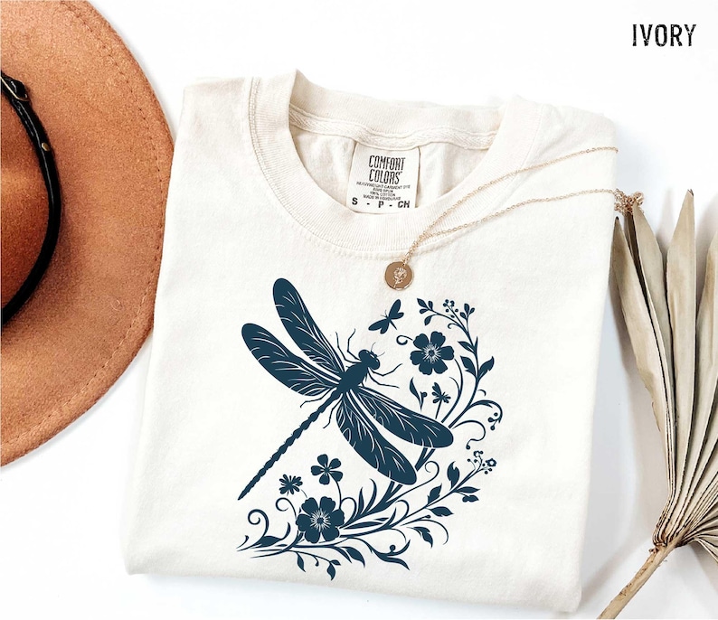 Womens Dragonfly Floral Tshirt,Boho Dragonfly Tee,Nature Lover Shirt,Garden Lover Gift,Botanical Shirt