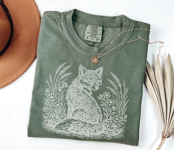 Vintage Fox Shirt - Retro 90s Woodland Animal Graphic Tee - Cottagecore Nature Lover Gift