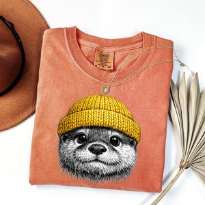 Vintage 90s Otter Shirt - Retro Sea Otter Graphic Tee - Nature Aesthetic image 3