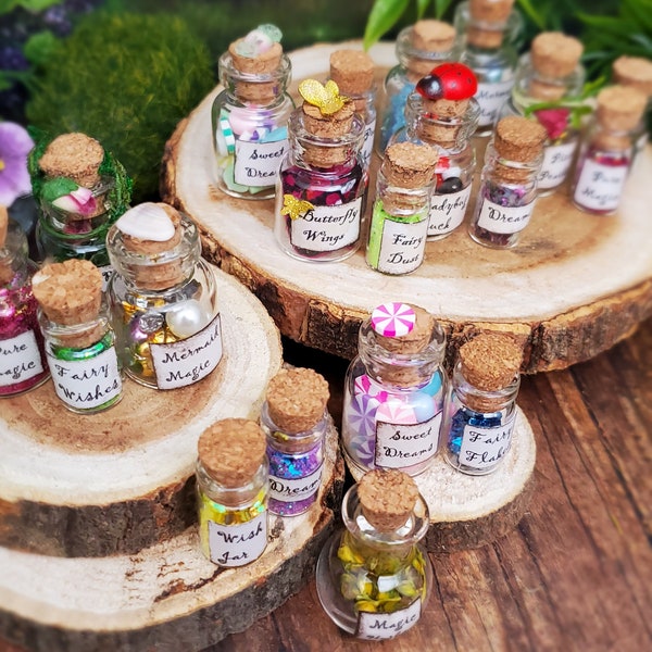 Fairy garden bottle, Miniature fairy garden jar, dollhouse fairy bottle