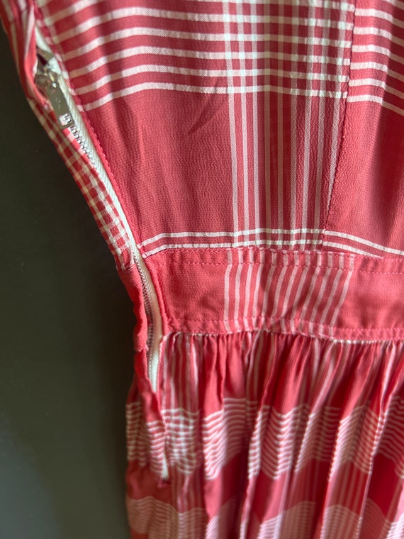1950s Pink Rayon Plaid Dress - image 4