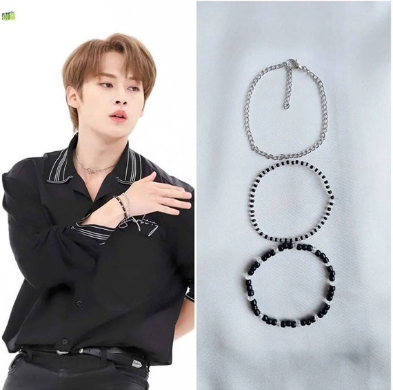 Stray kids Lee know bracelets set