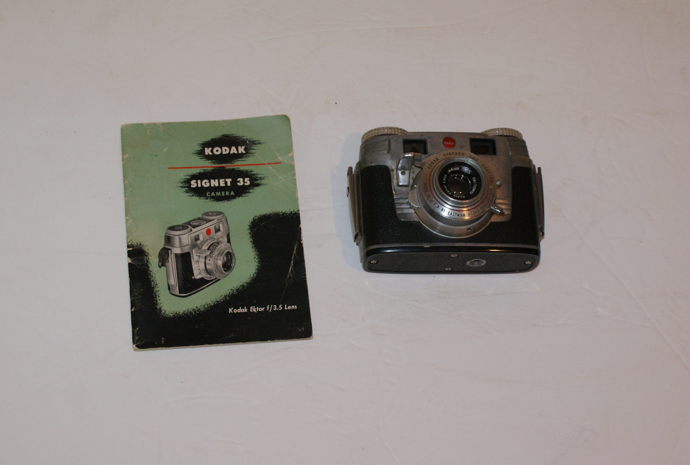 Kodak Signet 35 Range Finder Camera W/original Product Booklet