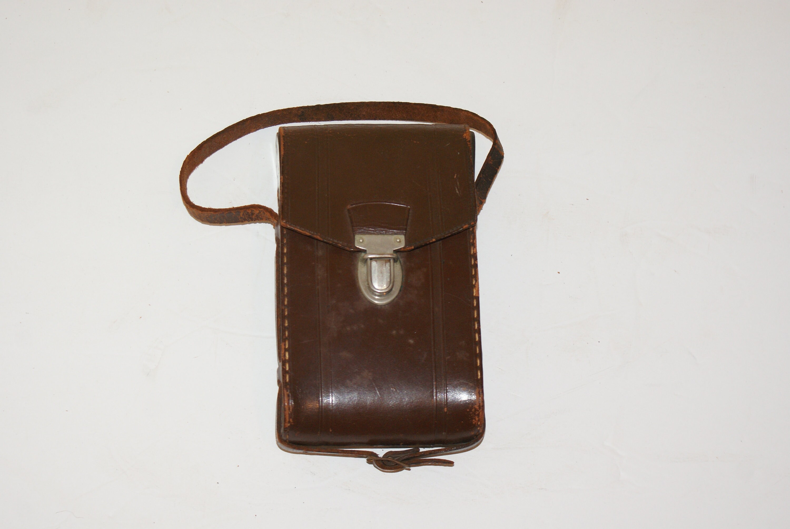 Vintage Leather Camera Case W/velvet Interior Etsy