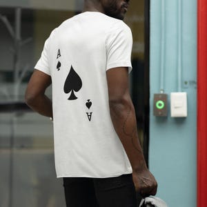 Camiseta de pôquer, camiseta de jogo de cartas, camiseta de cassino, presente de jogo de azar, camiseta unissex tingida com tecido para homens e mulheres