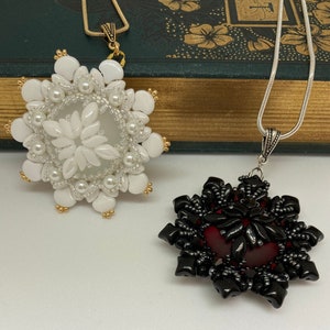 Good Omens necklace, Good Omens ornaments, angel and demon necklace pair Aziraphale Crowley ornament