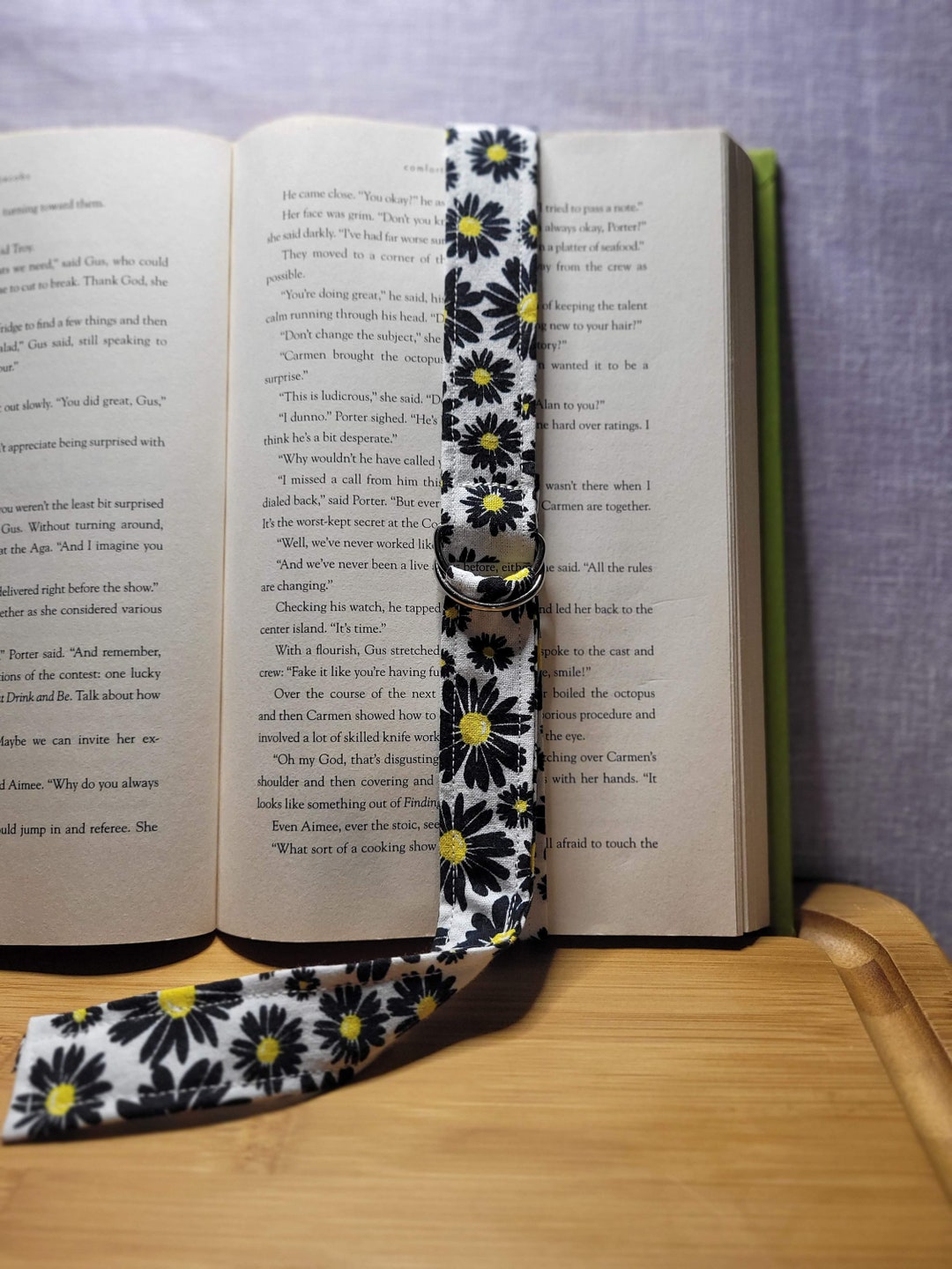 Floral Book Strap Bookmark: Adjustable Book Lover Gift - Etsy