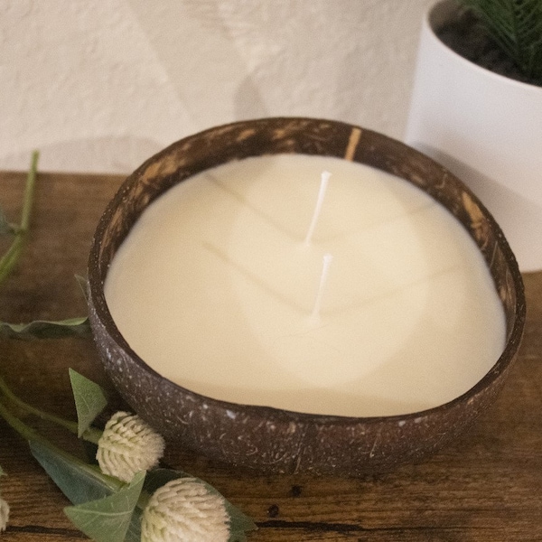 Coconut Bowl, Coconut Shell, 2 Wick Soy Wax Candle