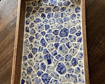 Natural Classic Wood, Mosaic Tile Tray, Broken Ceramic Tile Pieces, Handcrafted Accent, Center Piece Decorative Tray