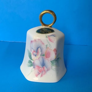 Aynsley Little Sweetheart Dinner Bell - Fine English Bone China