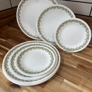 1970s Corning Corelle Spring Blossom 4 Place Settings of 3 Plates - 10 1/4” Dinner, 8 1/2” Salad/Luncheon, 6 3/4” Bread & Butter - 12 Pieces
