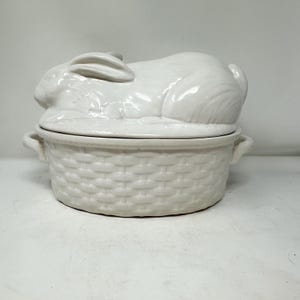 Vintage Bordallo Pinheiro Rabbit Tureen Pier 1 White Ceramic Casserole Portugal