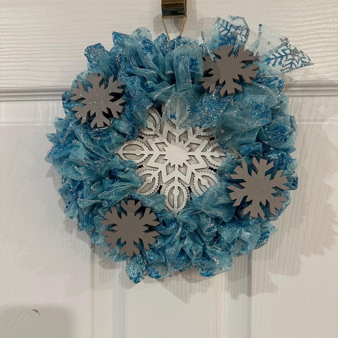 10" Mini Winter Snowflake Deco Mesh Wreath, Blue and Silver Decor - Etsy