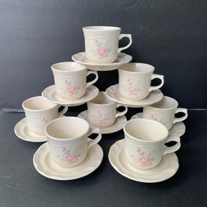 Pfaltzgraff TEA ROSE ピンク フローラル コーヒー ティーカップ＆ソーサー 廃盤 ヴィンテージ 1990 年代 8 個セット (16 ピース) 3.25" x 3.5”