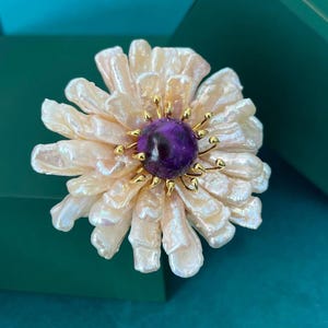 Natural Baroque pearl shell flower brooch with blue agate/Unique handmade shell brooch/Mother&#39;s day Birthday brooch gift women/elegant gift
