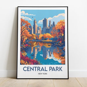 Op de afbeelding: Een kleurrijke illustratie van Central Park in New York City, met uitzicht op de wolkenkrabbers aan de overkant van het meer met herfstbladeren op de voorgrond. De tekst "CENTRAL PARK" en "NEW YORK" staat onder de afbeelding.